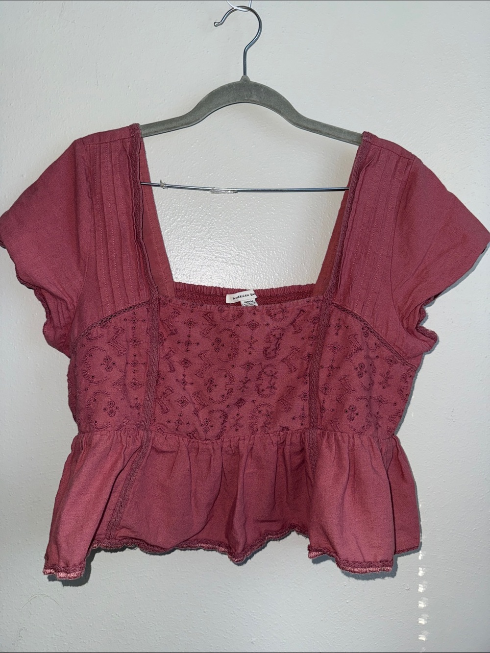 American Eagle Outfitters Dusty Rose Short-Sleeve Peplum Top